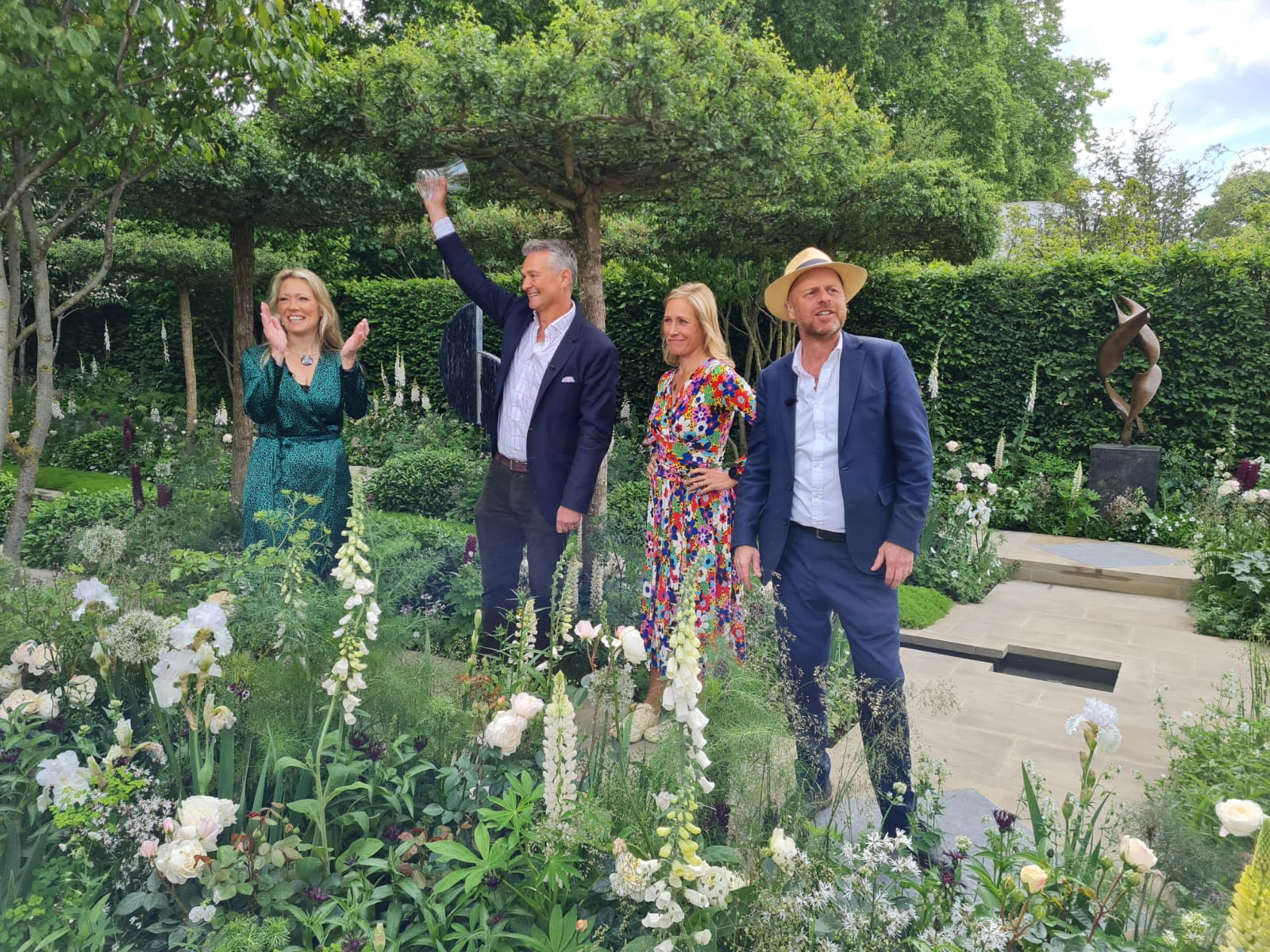 Richard Miers Celebrating the RHS Chelsea People's Choice Award 2022 for the Perennial Garden With Love Richard Miers Celebrating the RHS Chelsea People's Choice Award 2022 for the Perennial Garden With Love
